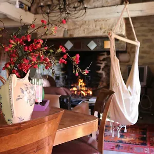 Le Moulin A Huile Bed & Breakfast